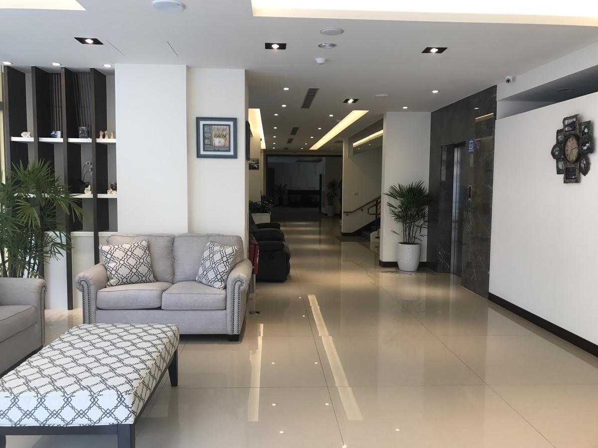 Hotel 晨光飯店 Chiayi Exterior foto